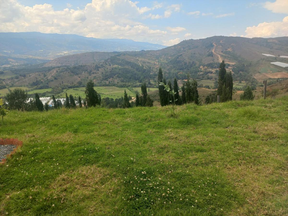 Campsite Bajo Estrellas Deluxe Raquira